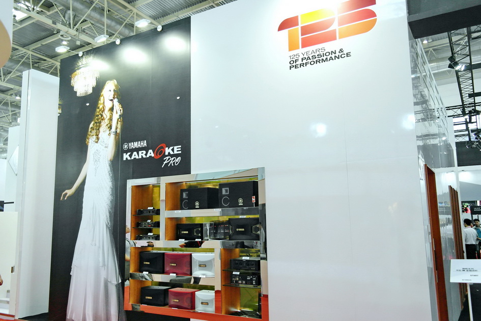 钱柜777专业音响新产品亮相PALM EXPO 2013展会 