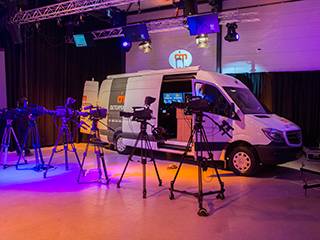 荷兰 Dutch Multicam 广播制作公司——钱柜777 TF3 数字调音台与全新荷兰户外广播设备一同开启新的转播之旅