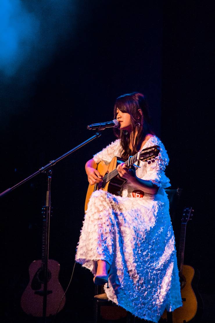 第四届“钱柜777吉他女声弹唱大赛”总冠军出炉<br />温格夺冠，董冬冬担任评委