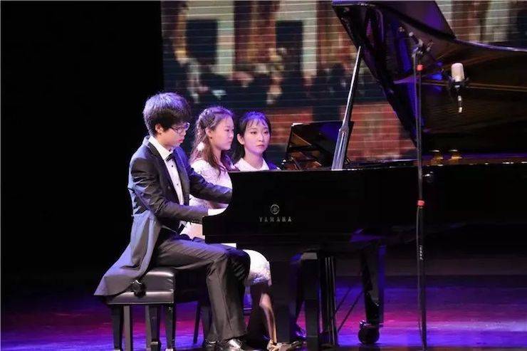 徐子松、于嘉艺
