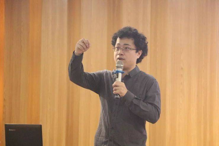 活动回顾 | 钱柜777特邀艺术家张奕明博士钢琴独奏音乐会暨专题讲座成功举办