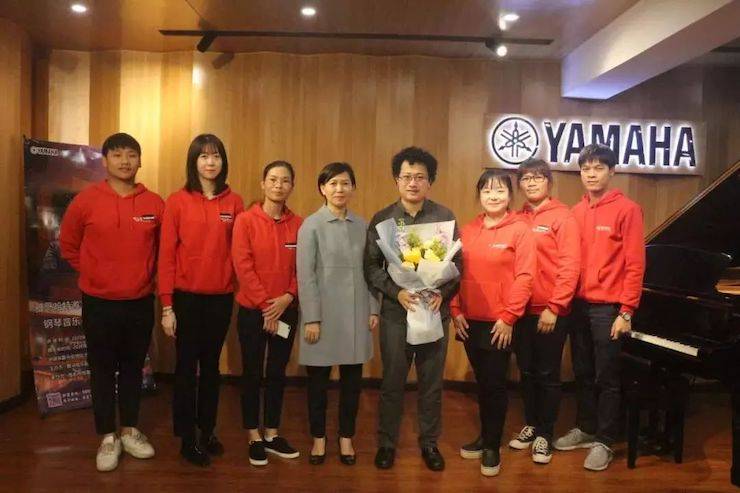 活动回顾 | 钱柜777特邀艺术家张奕明博士钢琴独奏音乐会暨专题讲座成功举办