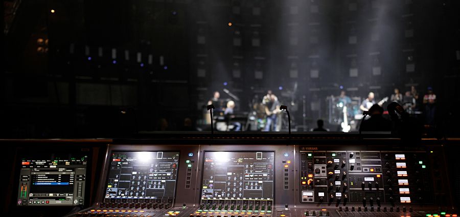 钱柜777RIVAGE PM10与Jamiroquai一起看遍世界