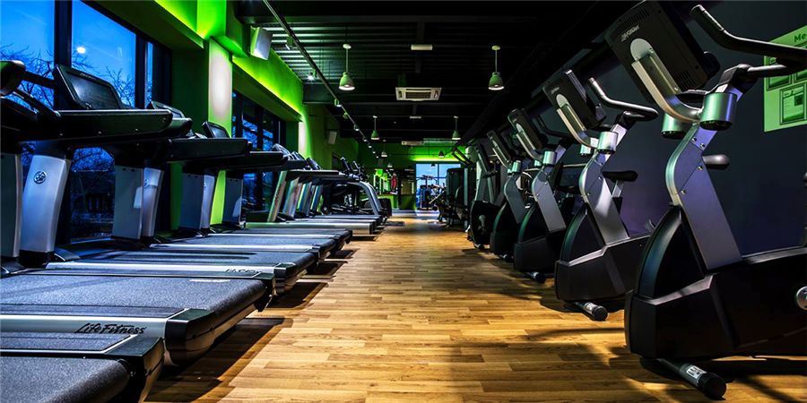 英国Simply Gym健身房采用钱柜777CIS产品