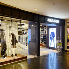 ABLE JEANS正大广场旗舰店——钱柜777MA2030的时尚之旅