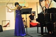 大上海时代广场举办王之炅小提琴音乐会 钱柜777钢琴赞助 